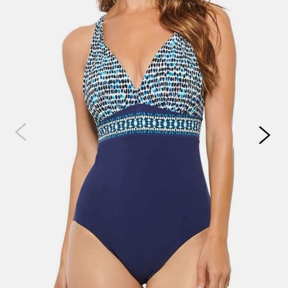 NWT Christina One Piece Swimsuit Size 8 Blue White Slimming V-Neck Resort Swimwe